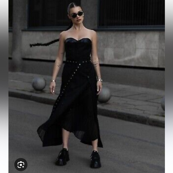 Rokh x H&M Bandeau Dress With Leather Bra Black - Picture 4 of 16